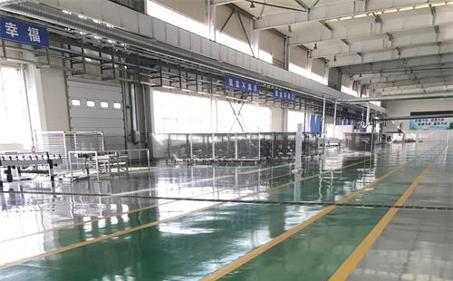 明日大雪：梦得来化工为您打造温暖而坚固的白银环氧地坪